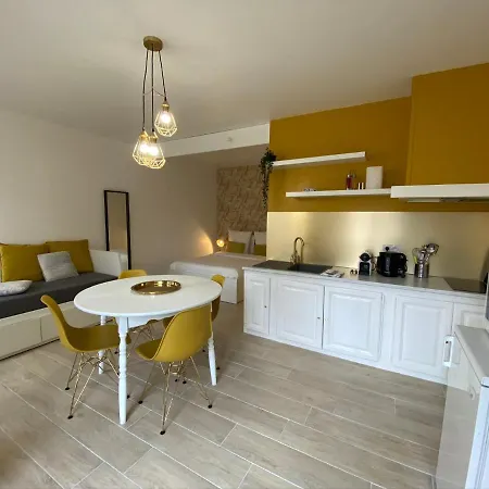 Parenthese - - * Баньер-де-Бигор