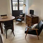 Parenthese - - Appartement