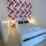 Parenthese - - Appartement *