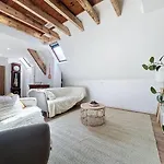Parenthese - - Appartement
