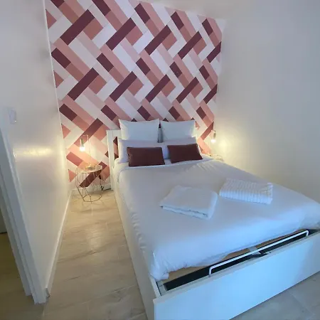 Parenthese - - Apartman *